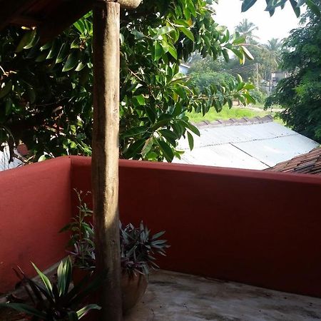 Big Milly'S Backyard Hotel Kokrobite Exterior photo